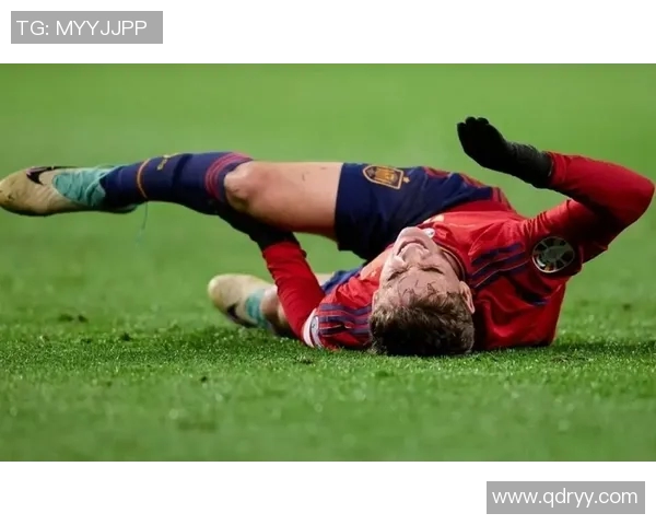 被家暴的足球明星揭示运动员背后的隐秘伤痛与勇敢反抗之路